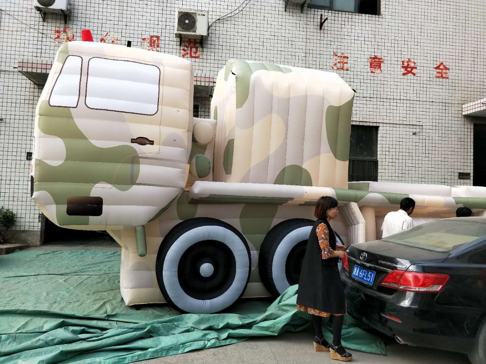 充气军用车